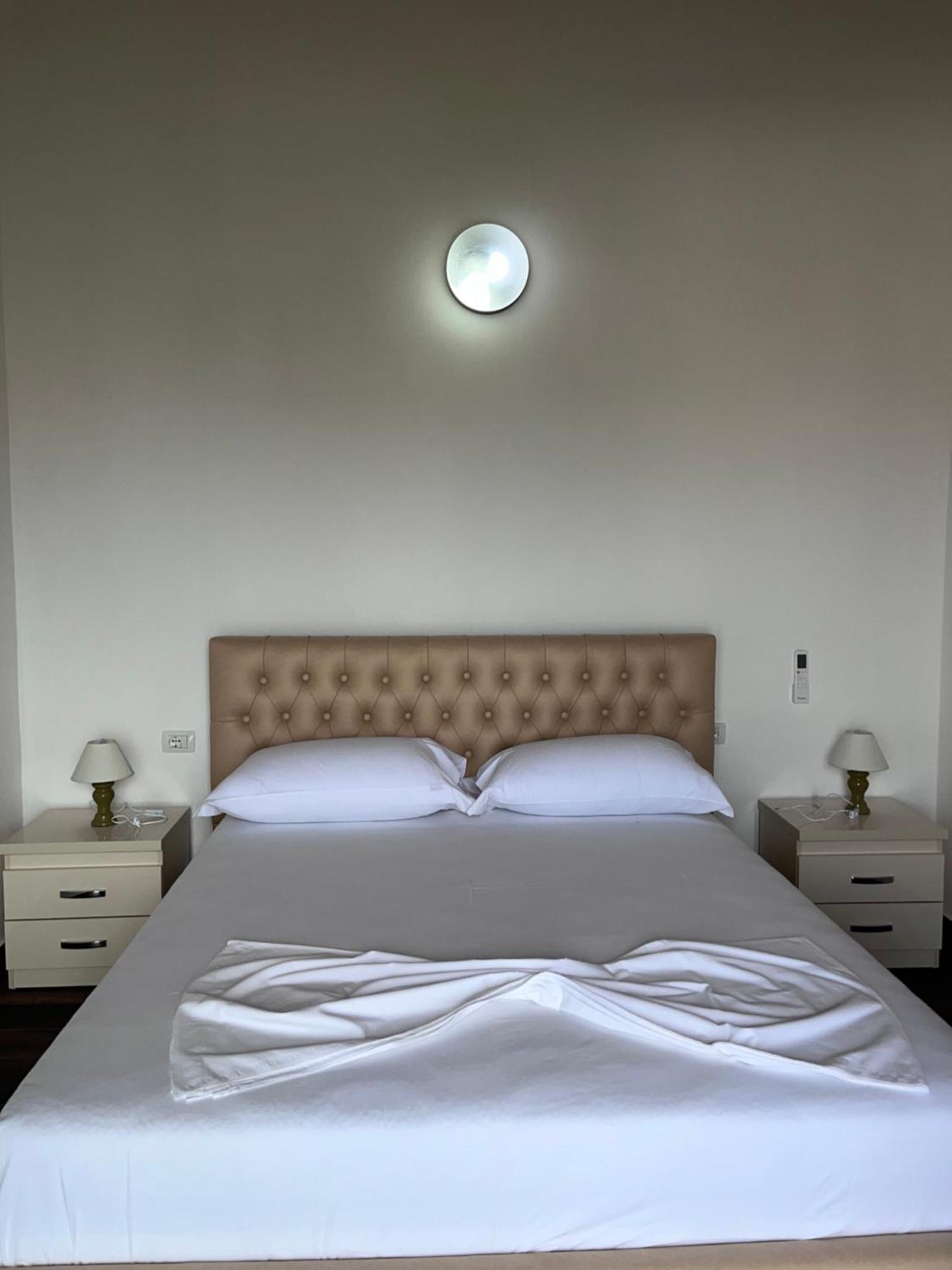 Villa Bailey Vlorë 外观 照片